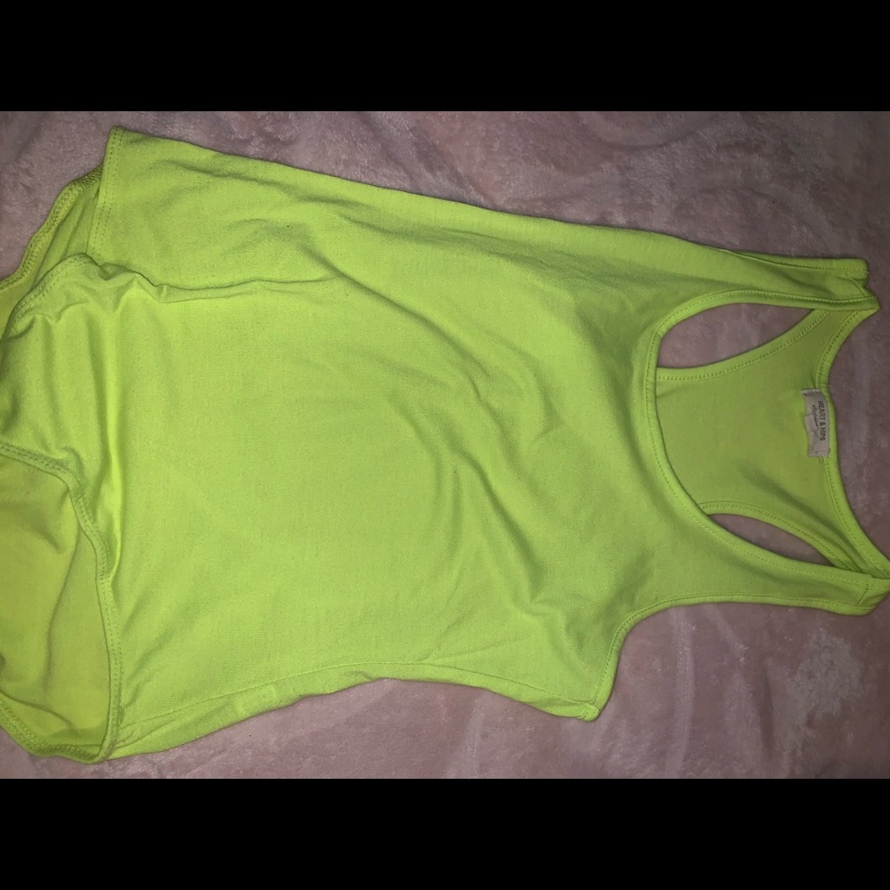 4 body suits all the same size